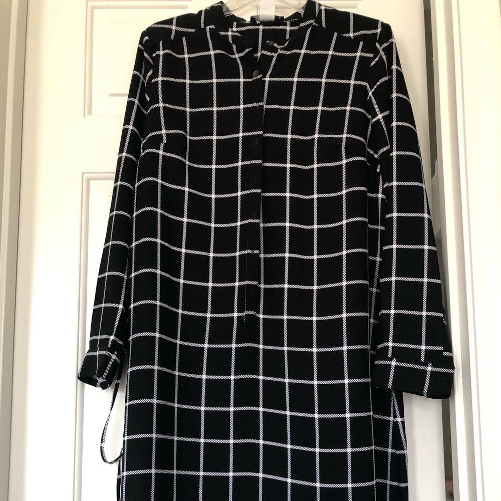 Brand new women’s dress without tag